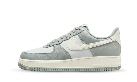 Nike Air Force 1 Low '07 LX Mica Green