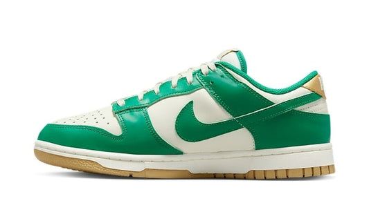 Nike Dunk Low 'Malachite University Gold' (W)