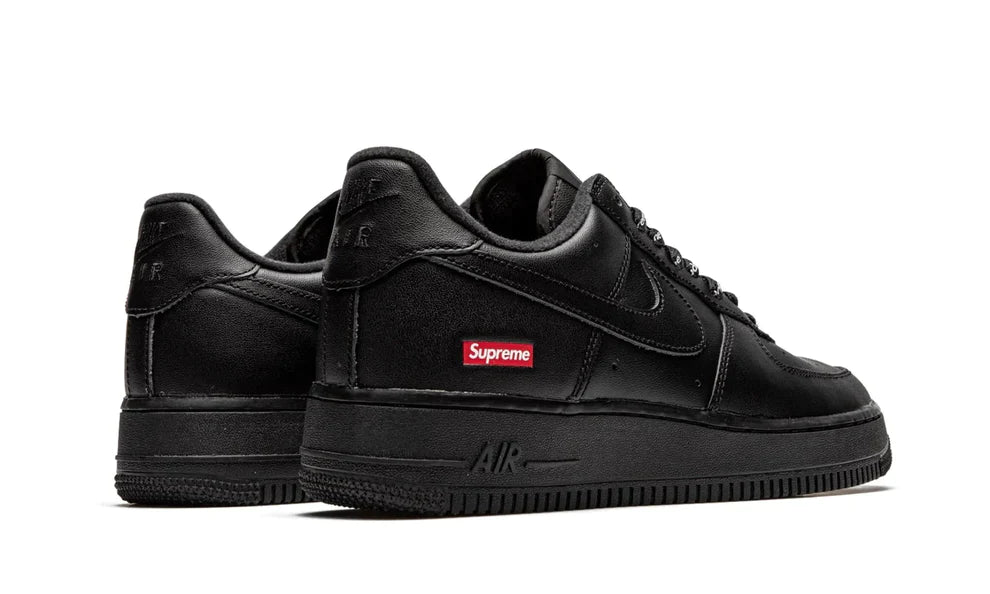 Nike Air Force 1 Low Supreme Black